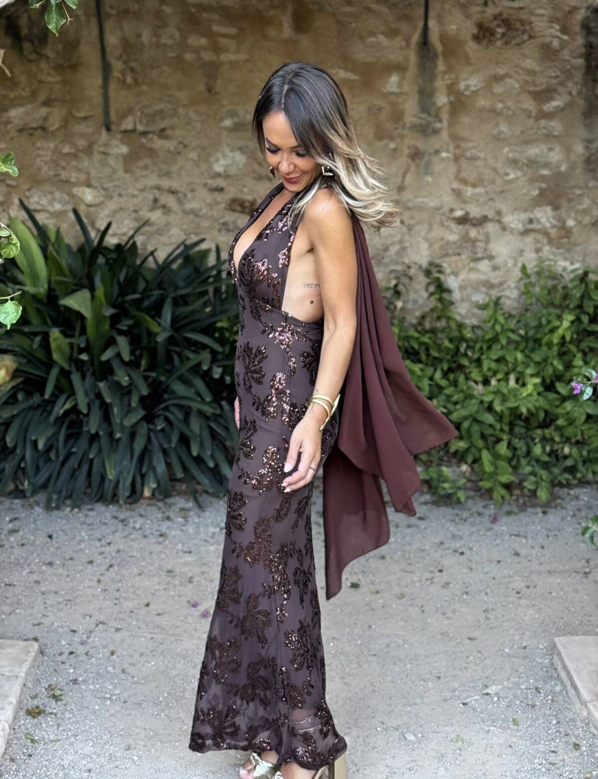 Vestido Flor Lentejuela Marrón - Imagen 3