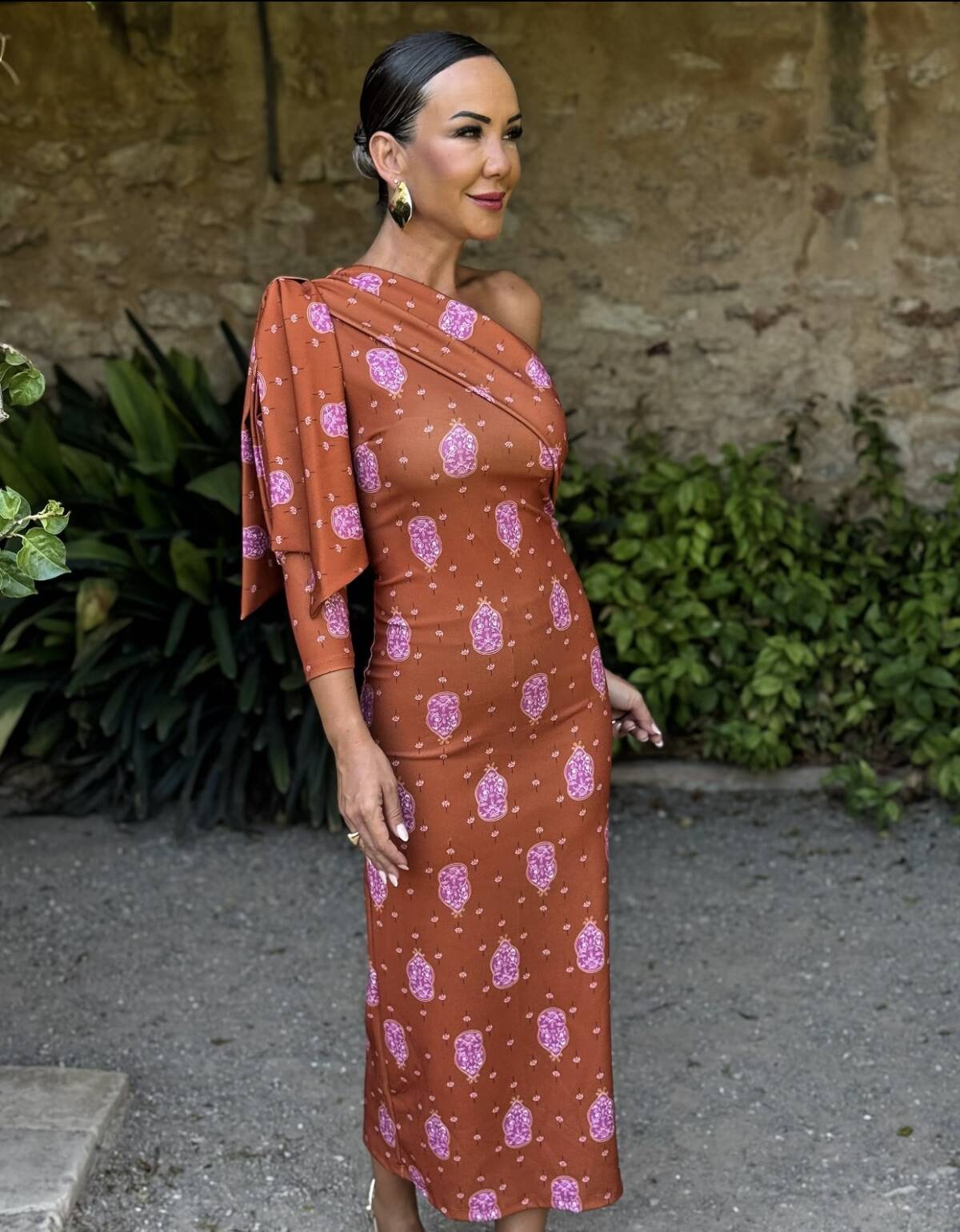Vestido Lazada Hombro Asimétrico Estampado Teja - Imagen 3