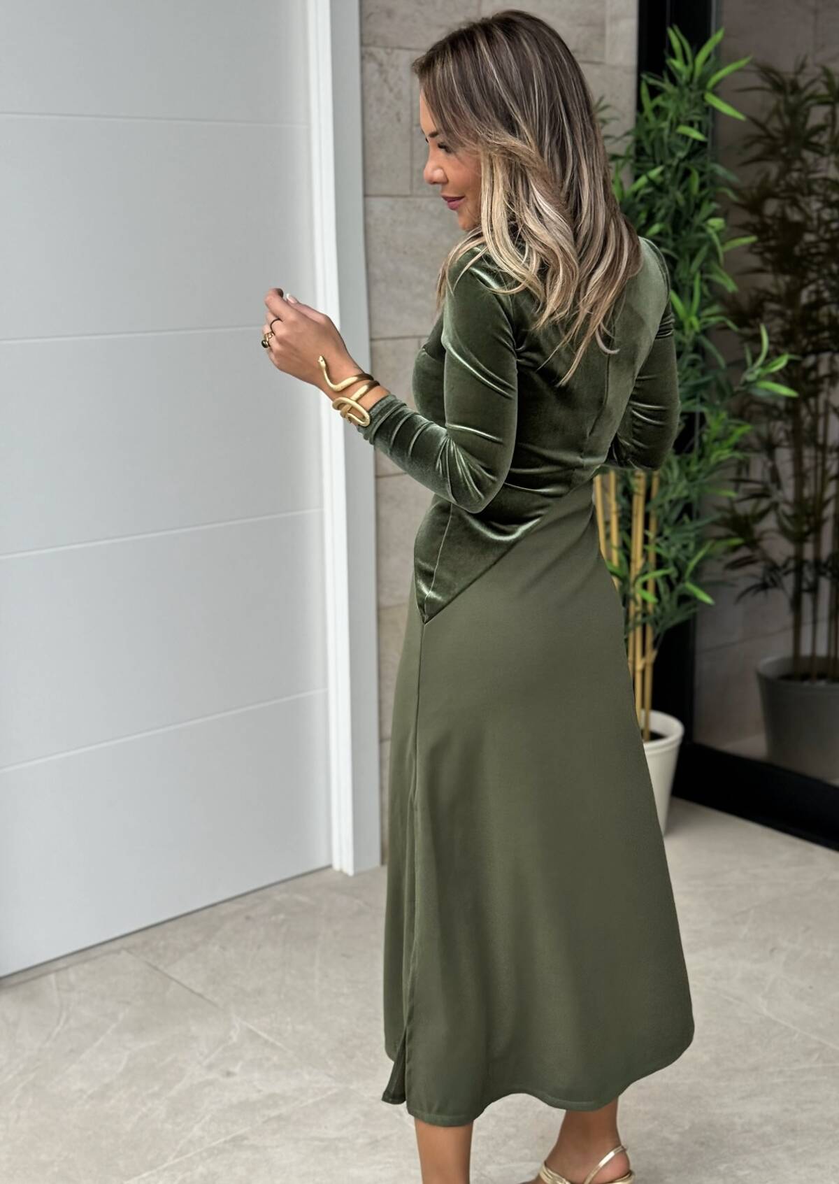 Vestido Bicolor Terciopelo Verde - Imagen 5