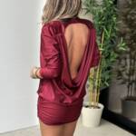 Vestido Mini Satinado Espalda Descubierta Vino