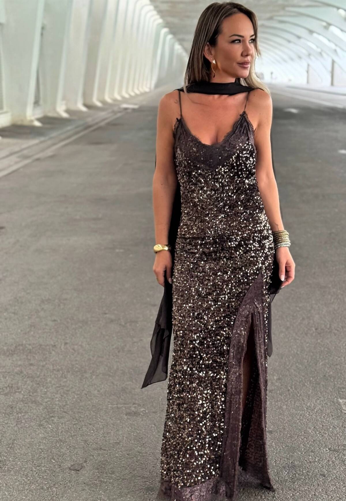 Vestido Lentejuela Encaje Marrón - Imagen 2