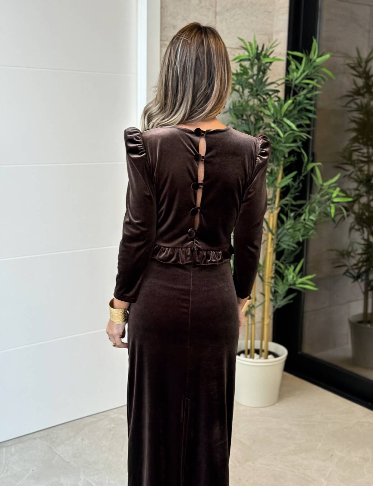 Conjunto Marian Terciopelo Marrón - Imagen 6