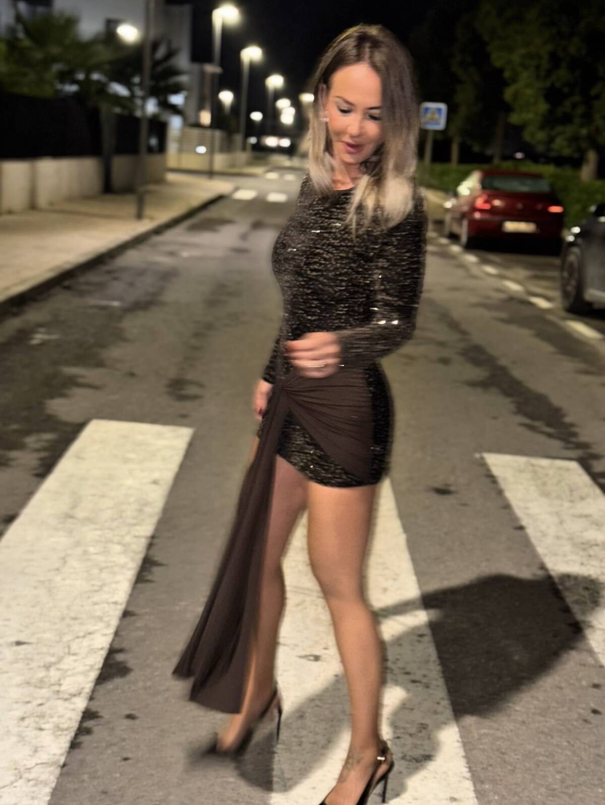 Vestido Mini Lazada Lentejuela Marrón - Imagen 2