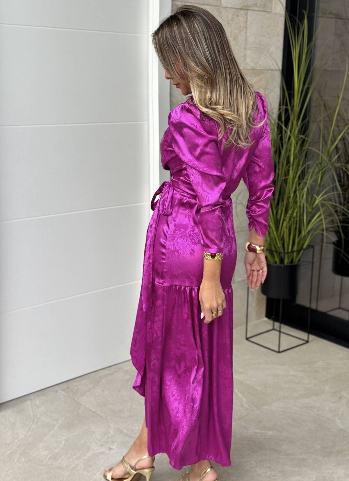 Vestido Cruzado Satinado Buganvilla - Imagen 5