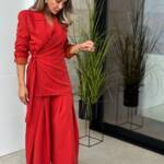 Conjunto Pantalón Pliegues Teja