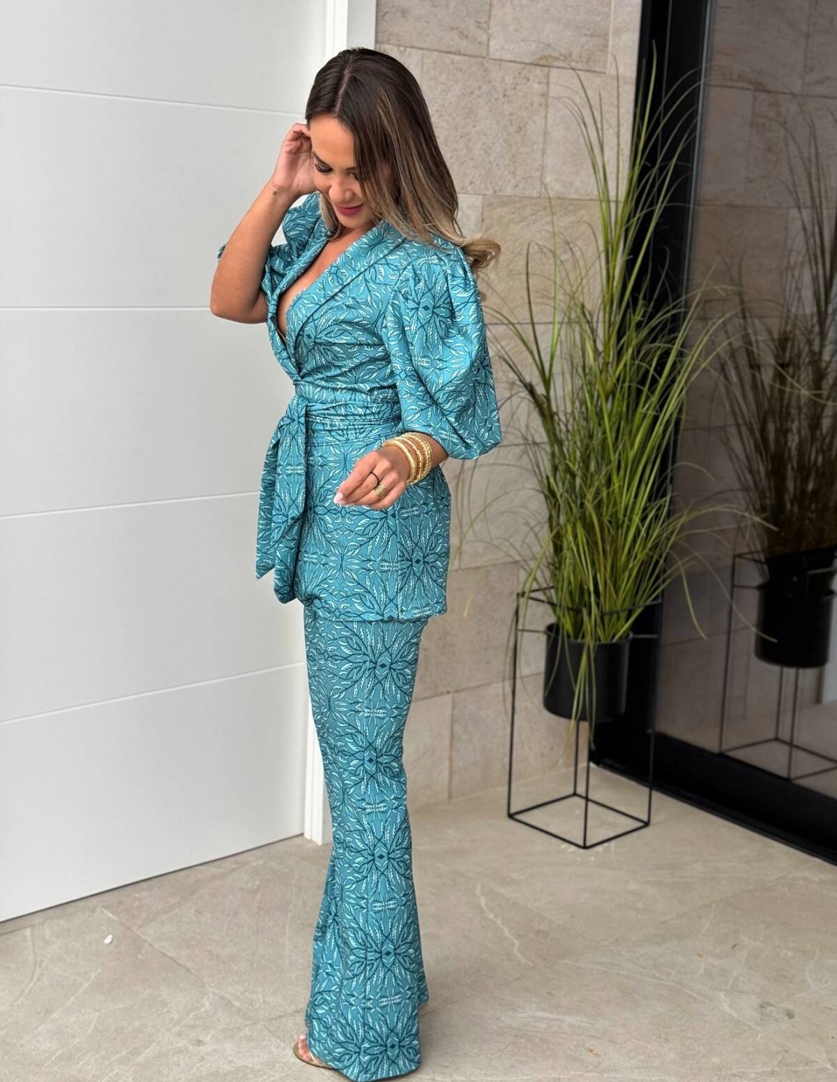 Conjunto Fajín Estampado Manga Corta Turquesa - Imagen 4