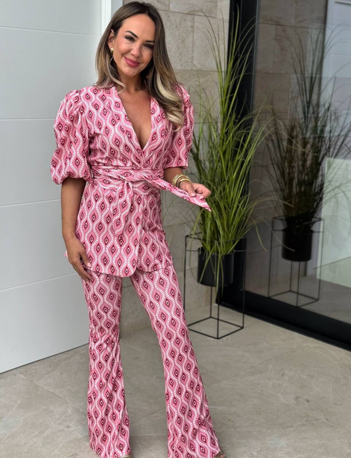 Conjunto Fajín Estampado Manga Corta Rosa - Imagen 2