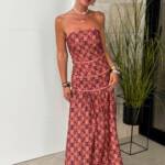 Vestido Palabra de Honor Estampado Coral
